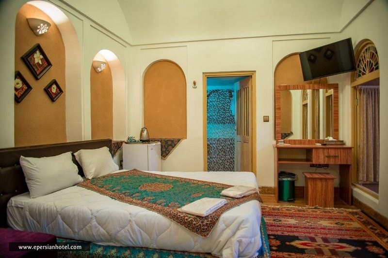 اتاق دبل هتل خوان دوحد یزد